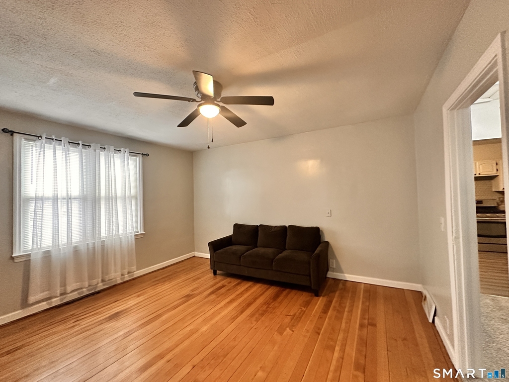 74 Mount Pleasant Street - Photo 10