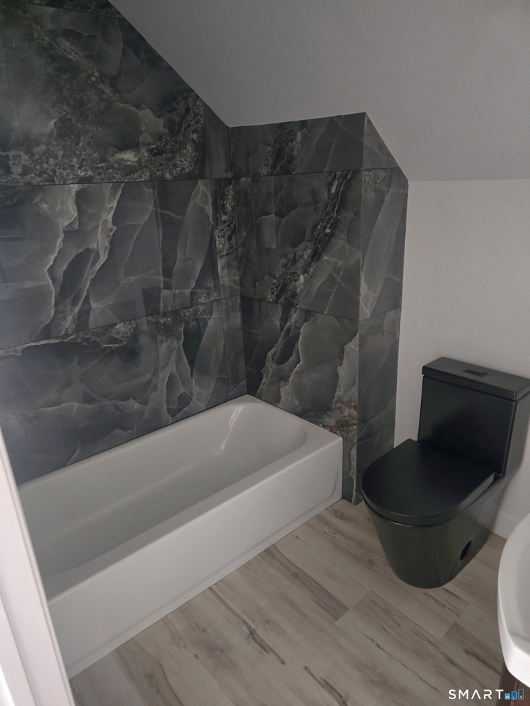 530 Jane Street - Photo 4