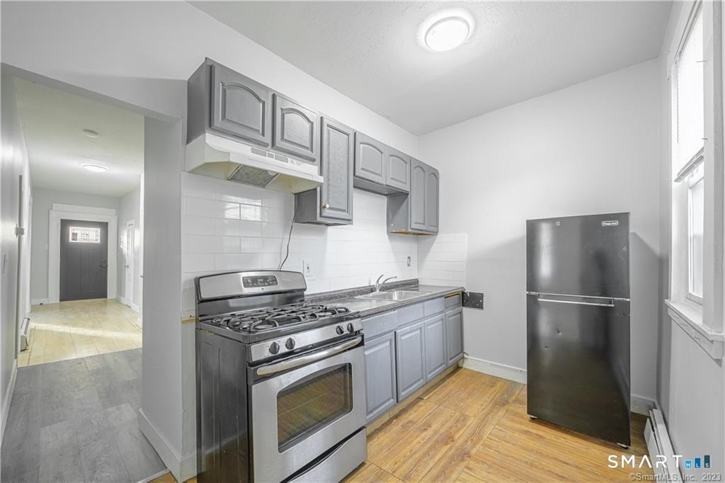 49 Johnson Street - Photo 0