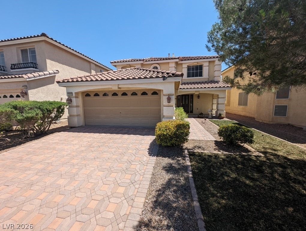 10900 Royal Highlands Street - Photo 0