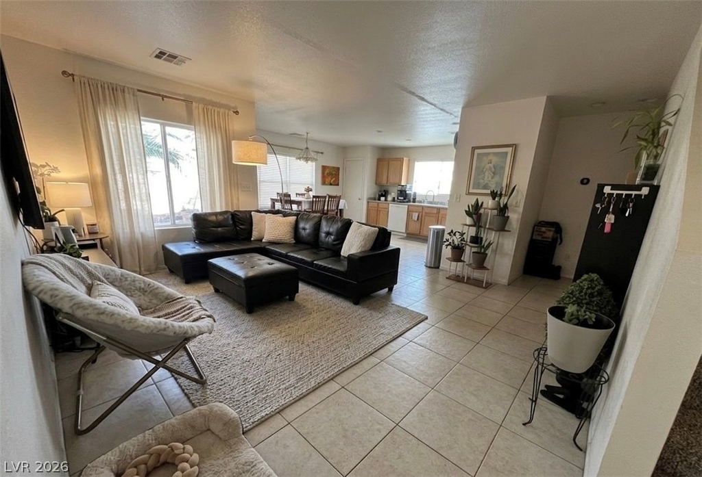 5698 Doubleday Street - Photo 8