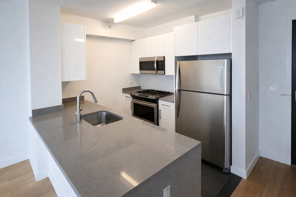 West 57th Street - Photo 3