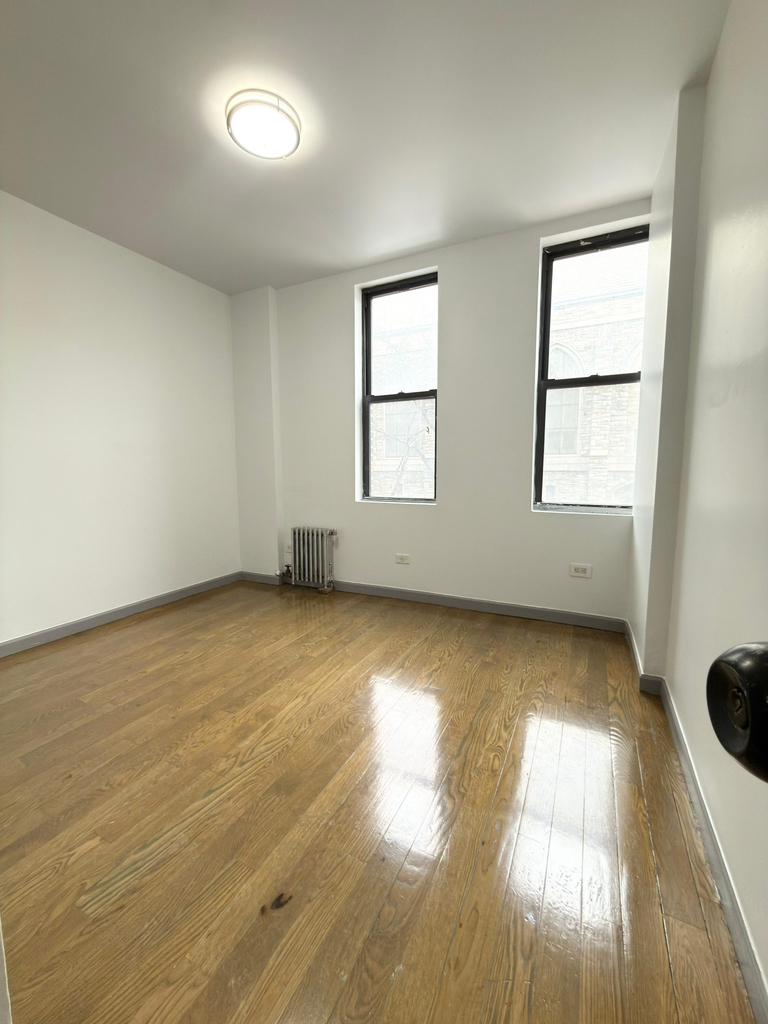 600 West 186th Street - Photo 16