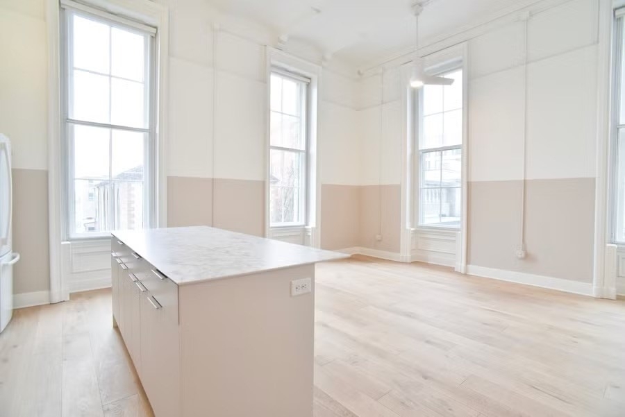 30 W Broad Street - Photo 1