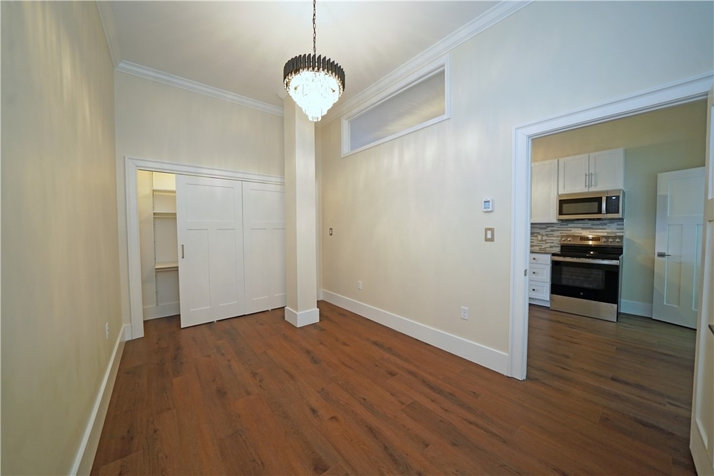 184 Apt. 207 N Main Street - Photo 5
