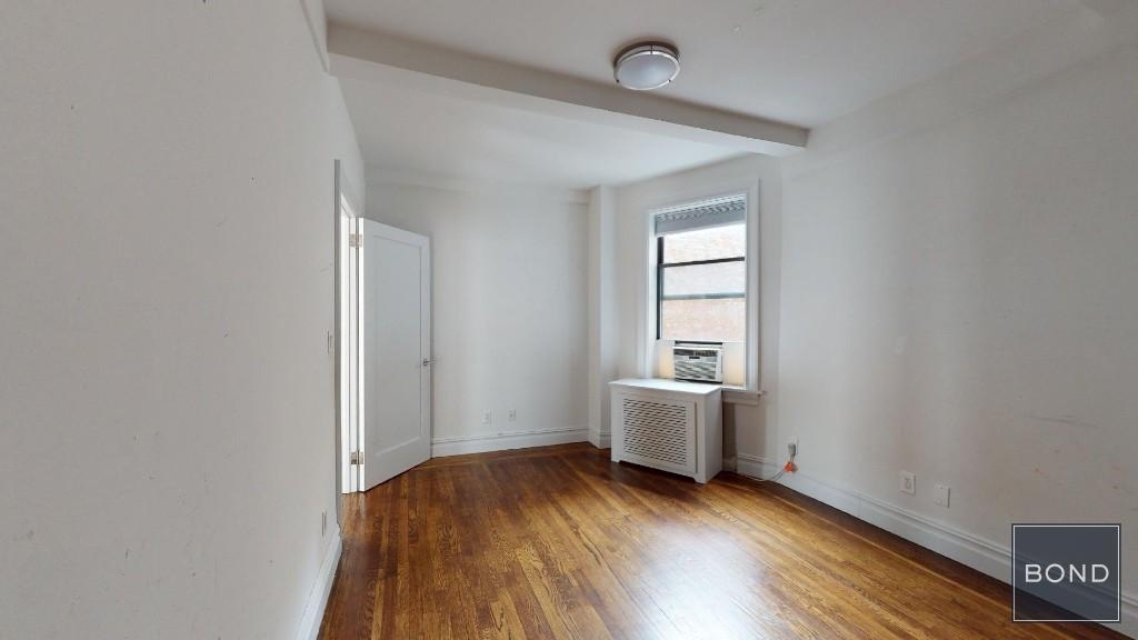 West 68th Street - Photo 5