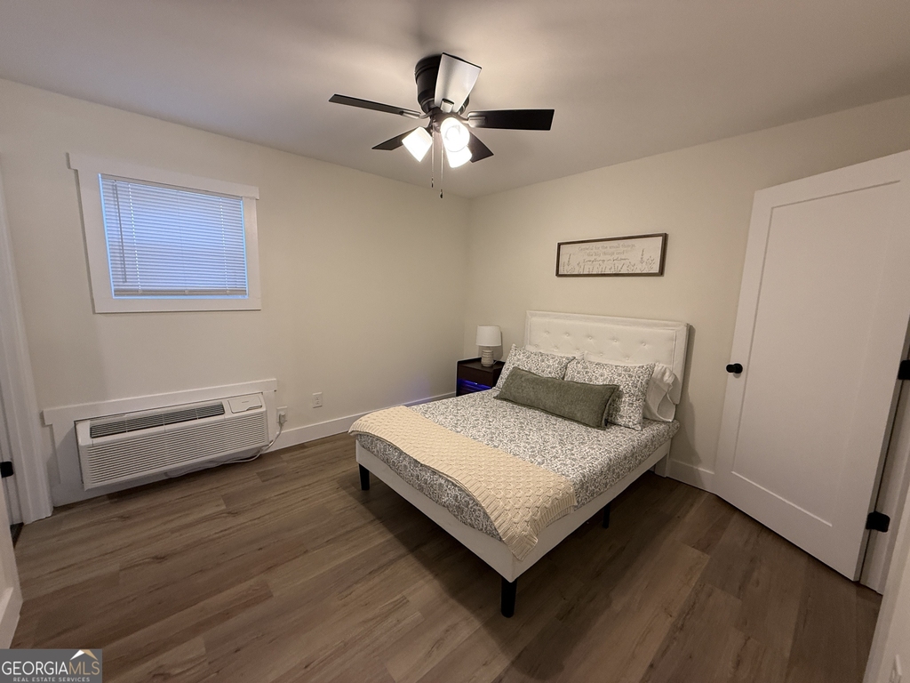 1020 College Avenue - Photo 4