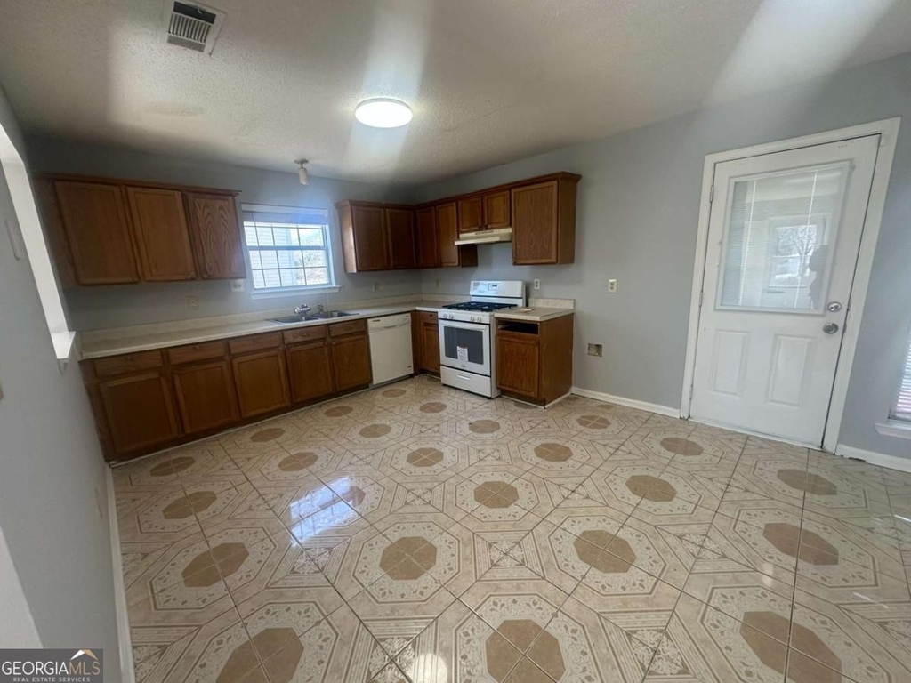 471 Eagles Crossing Circle - Photo 5
