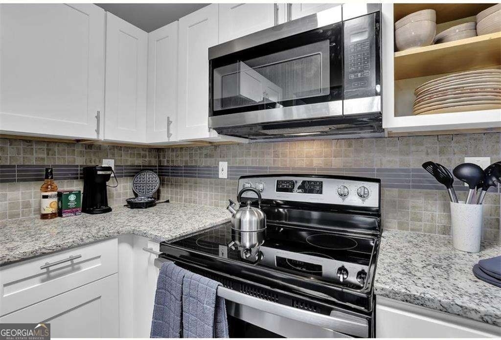 3162 Oakdale Road - Photo 12