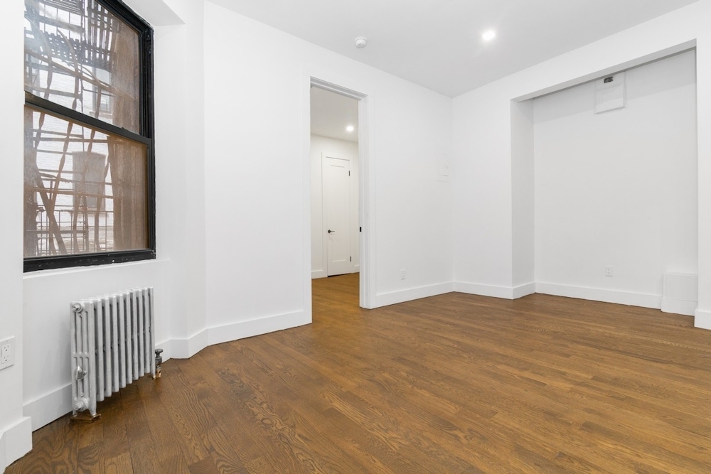 Claremont Ave & Tiemann Place - Photo 5