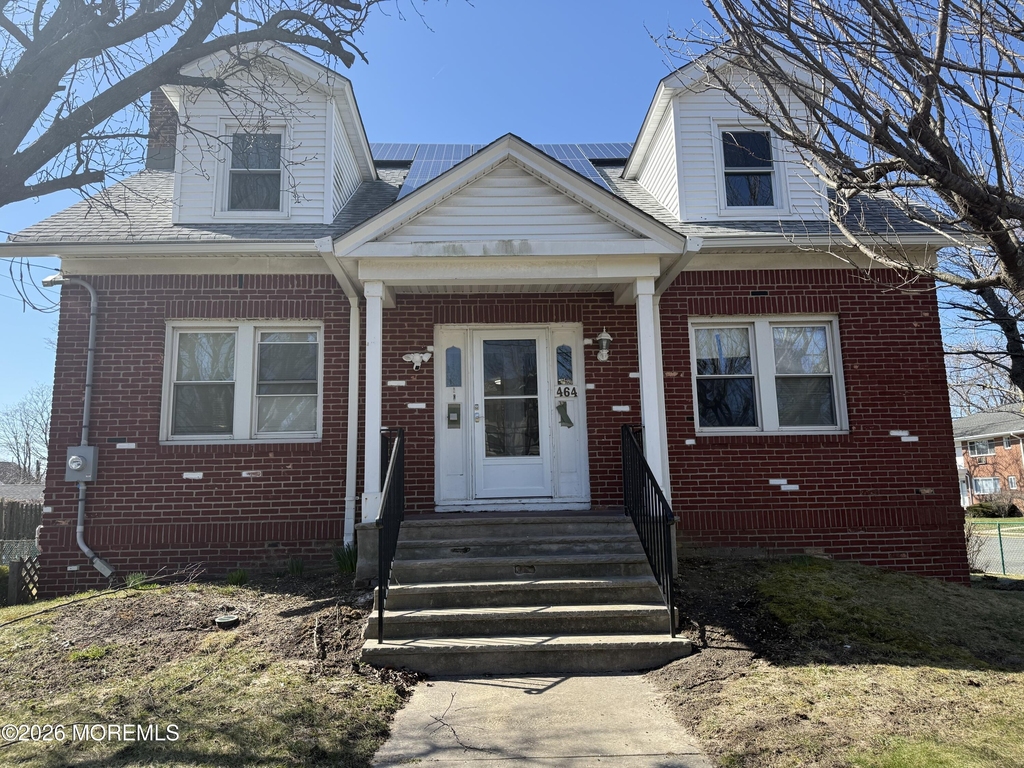 464 2nd Avenue - Photo 3