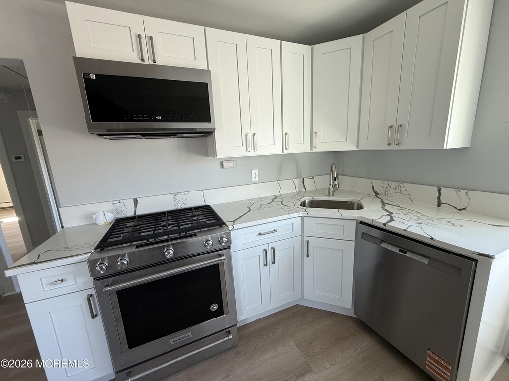 464 2nd Avenue - Photo 13