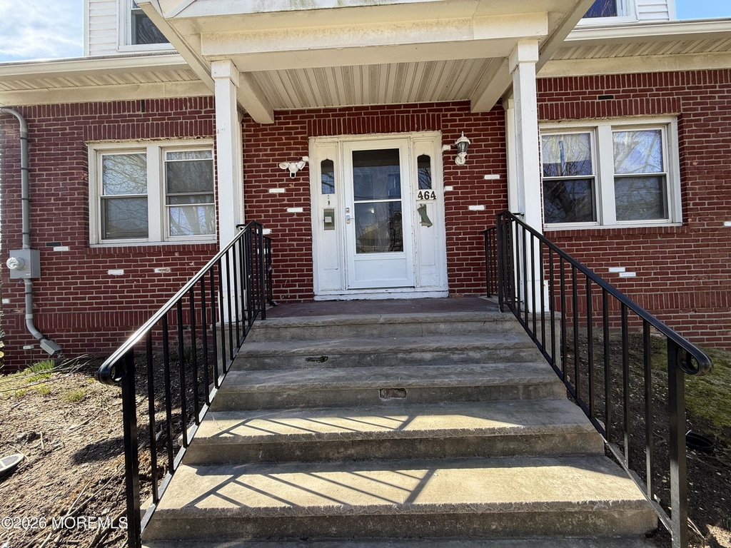 464 2nd Avenue - Photo 1