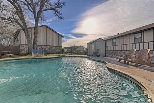 820 Southeast Parkway - Photo 8