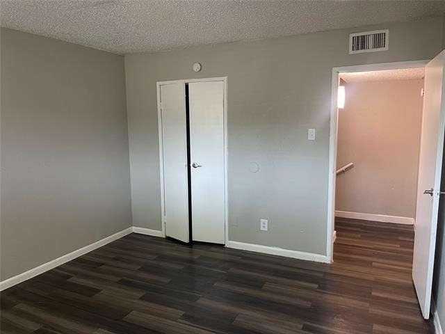 3300 Edgewood Drive - Photo 4