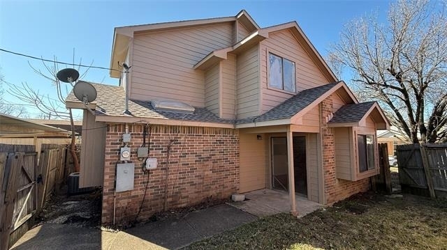 732 Versailles Street - Photo 15