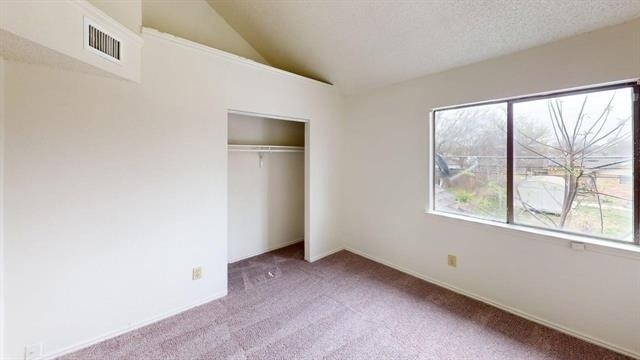 732 Versailles Street - Photo 9