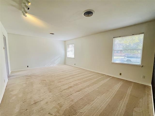 8715 Labron Avenue - Photo 5