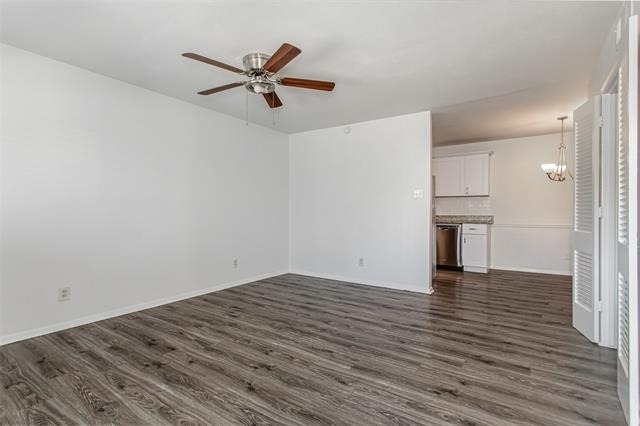 5722 Gaston Avenue - Photo 2