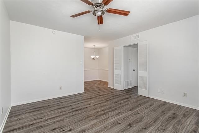5722 Gaston Avenue - Photo 5