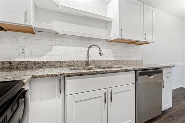 5722 Gaston Avenue - Photo 11