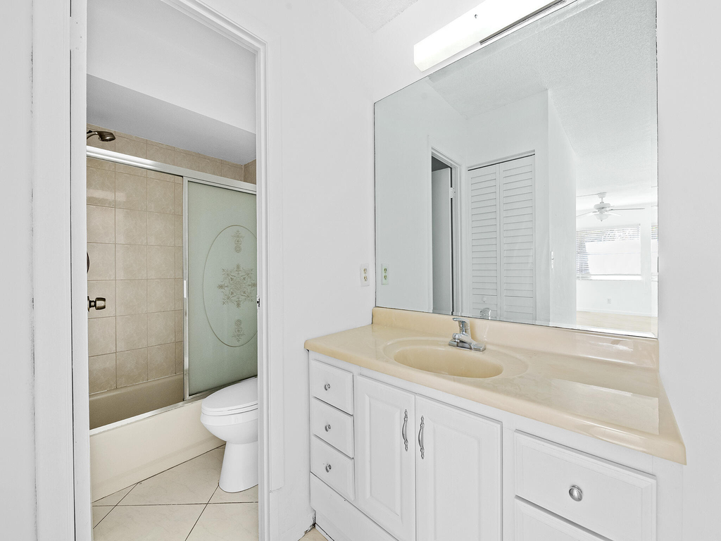 1 Jacaranda Country Club Drive - Photo 6