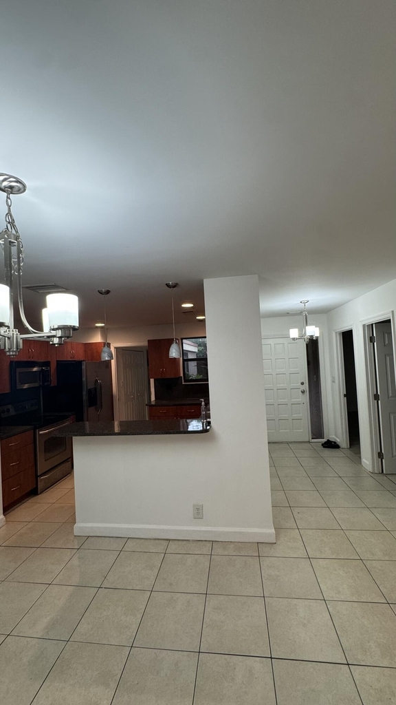 802 Saint Andrews Road - Photo 18