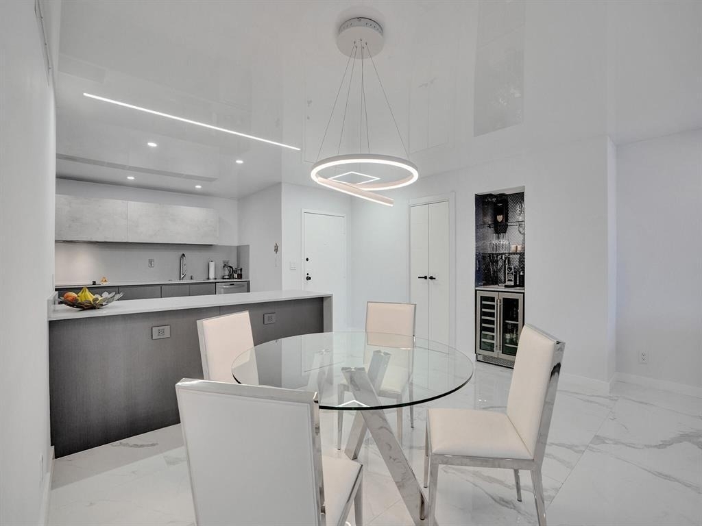2500 Parkview Drive - Photo 1