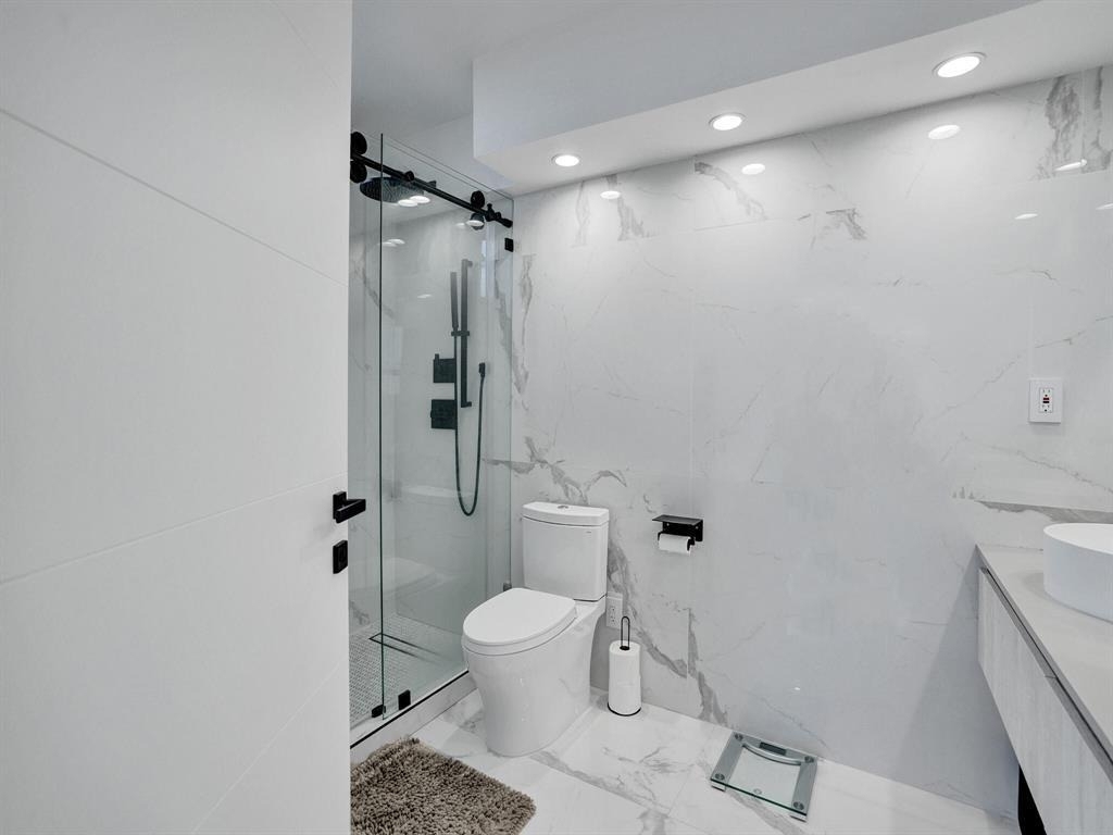 2500 Parkview Drive - Photo 32