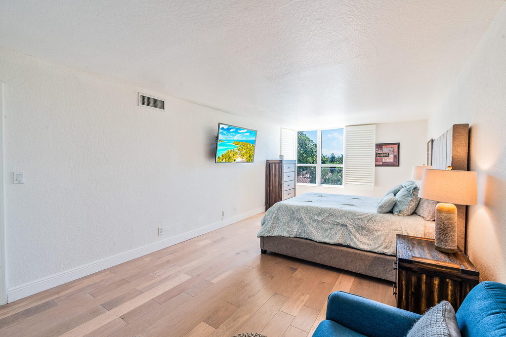 1000 Spanish River Road - Photo 11