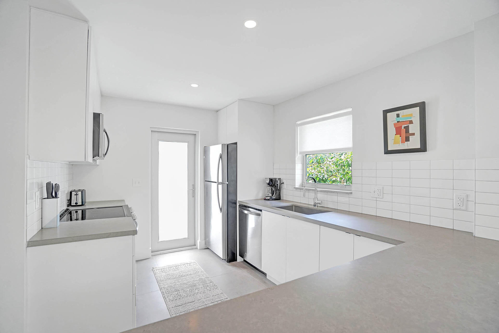625 Ne 13th Avenue - Photo 14