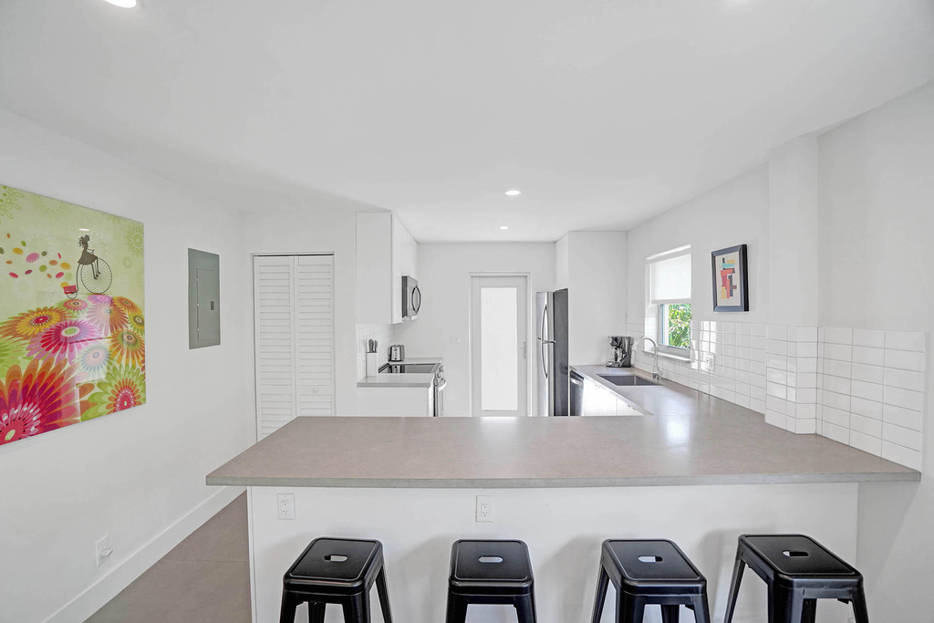 625 Ne 13th Avenue - Photo 12