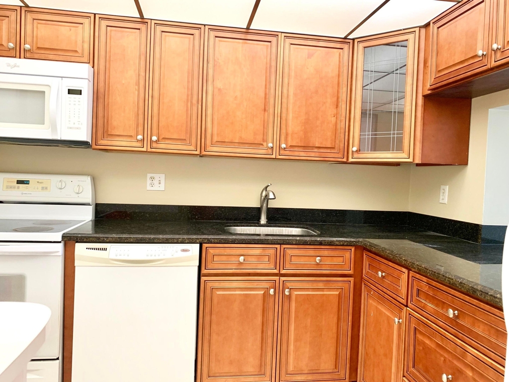 2312 S Cypress Bend Drive - Photo 6