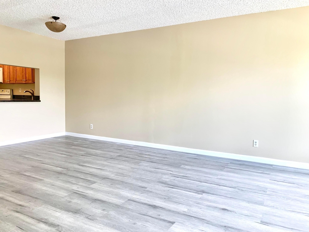 2312 S Cypress Bend Drive - Photo 17