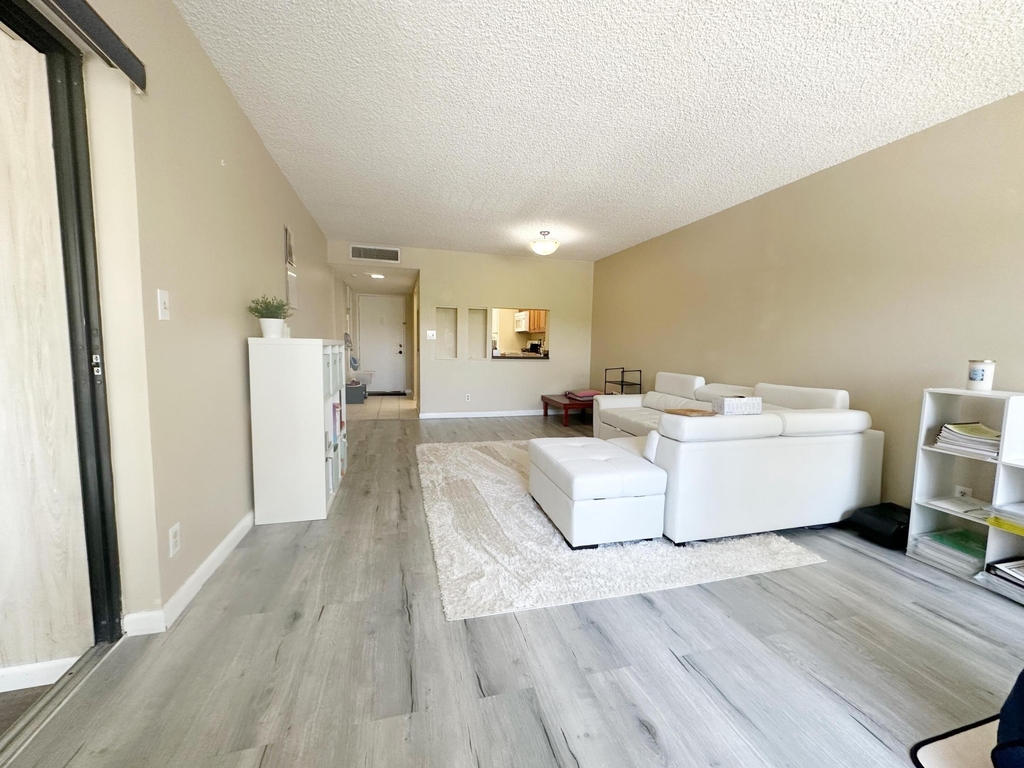 2312 S Cypress Bend Drive - Photo 18