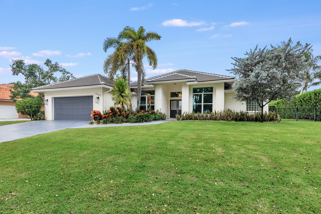 3317 Embassy Drive - Photo 31