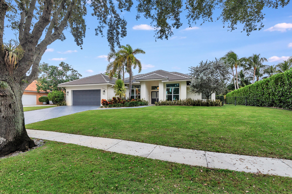 3317 Embassy Drive - Photo 32