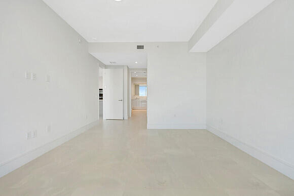 220 Lake Shore Drive - Photo 8