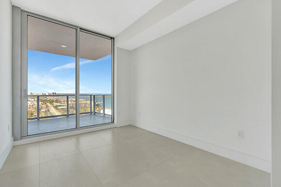 220 Lake Shore Drive - Photo 11