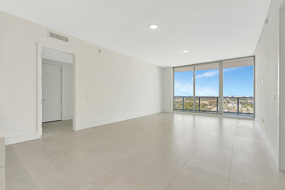220 Lake Shore Drive - Photo 6
