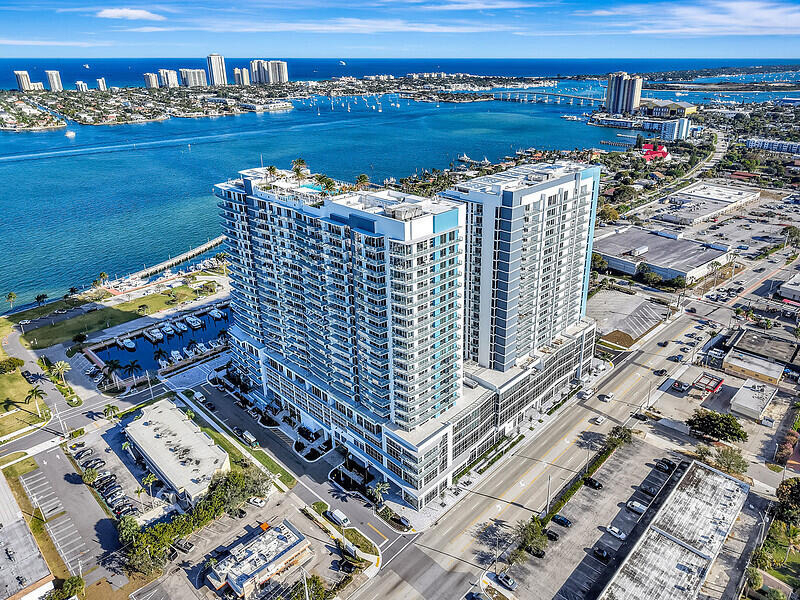 220 Lake Shore Drive - Photo 22