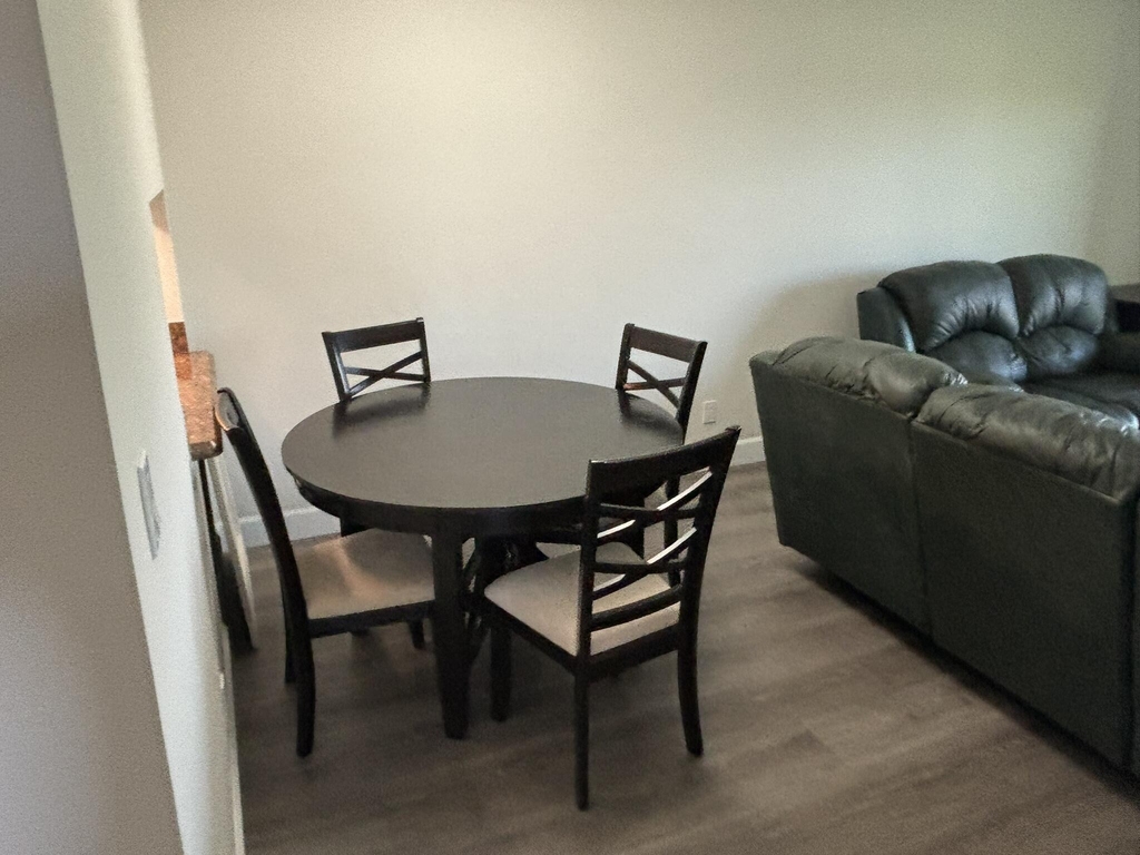 2668 Garden Drive N - Photo 2