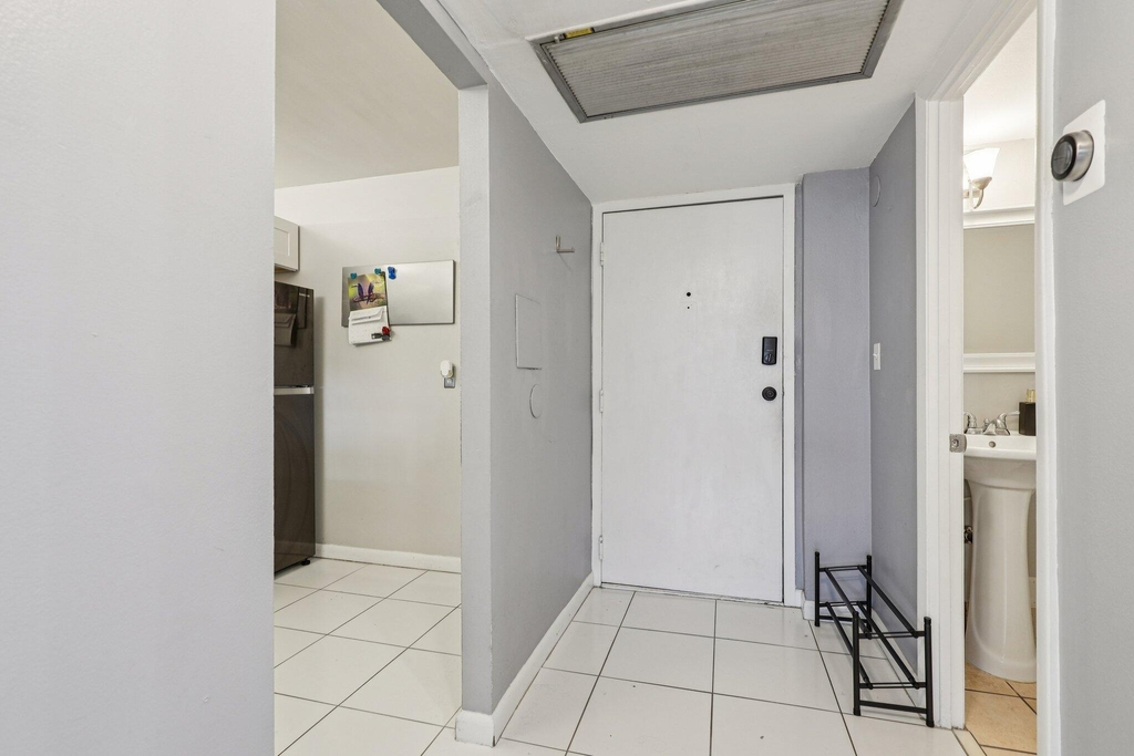 6500 Cypress Road - Photo 3