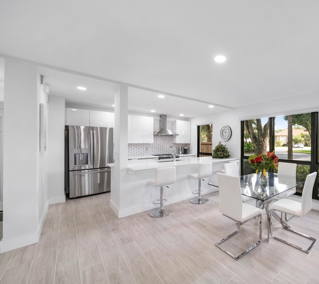 505 Brackenwood Place - Photo 3