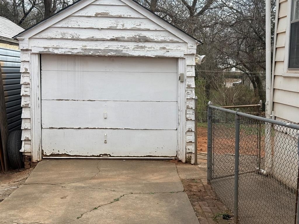 730 S Littler Avenue - Photo 23