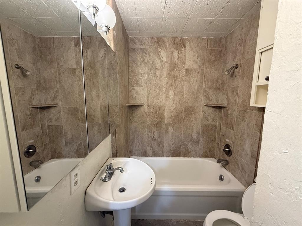 730 S Littler Avenue - Photo 14