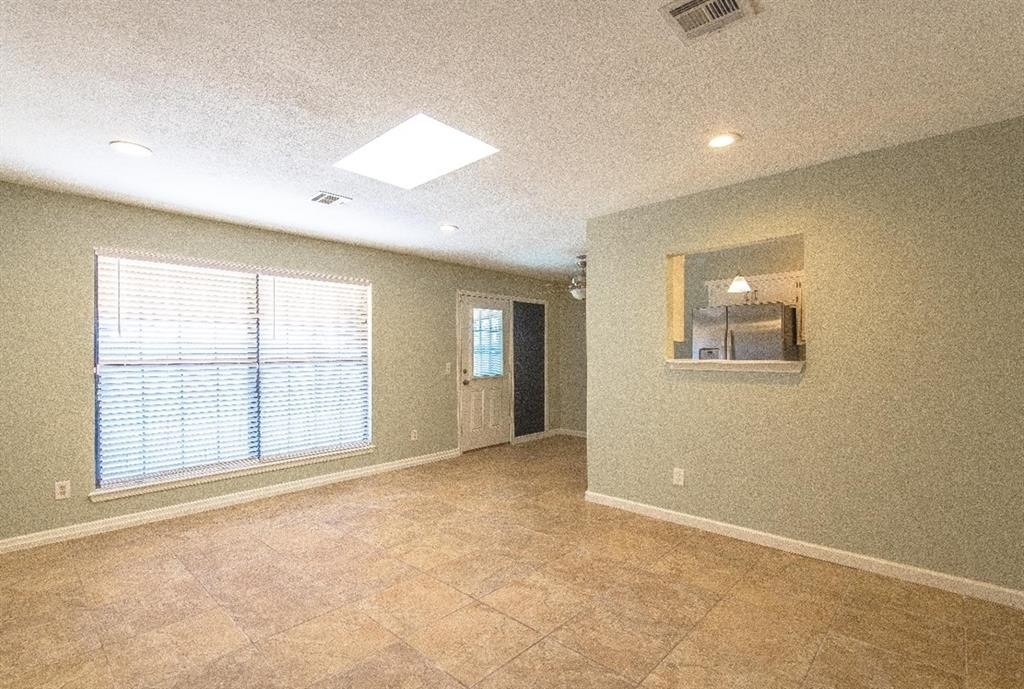 12500 Sw 4th Street - Photo 1