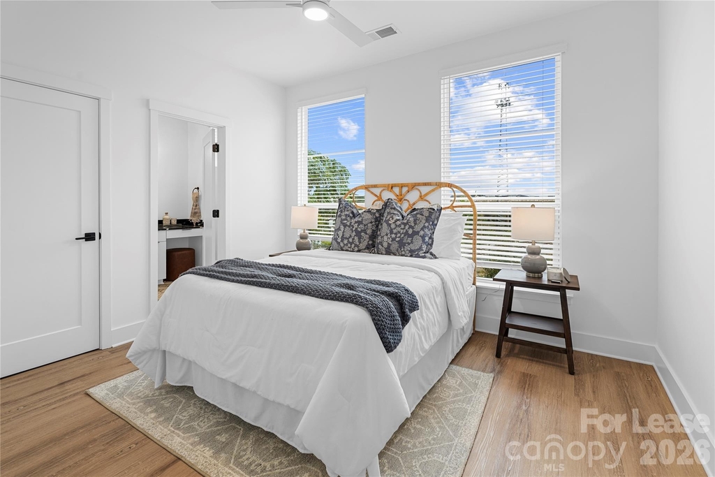 411 Charles Avenue - Photo 17