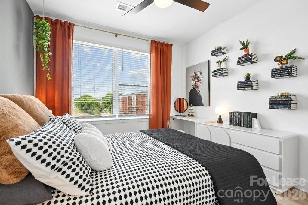 2222 N Tryon Street - Photo 37