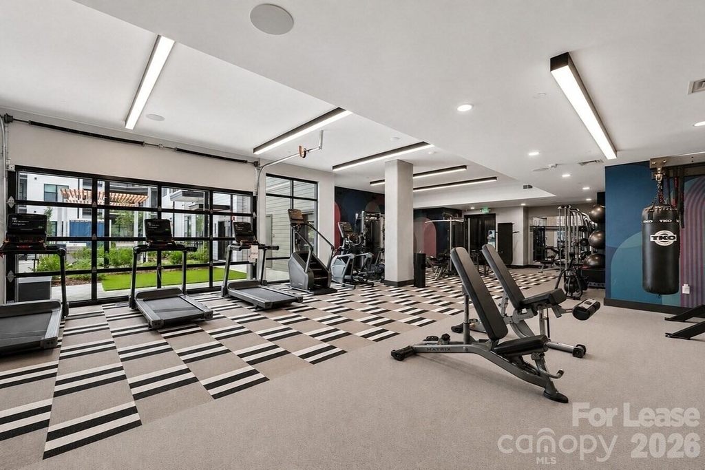 2222 N Tryon Street - Photo 18